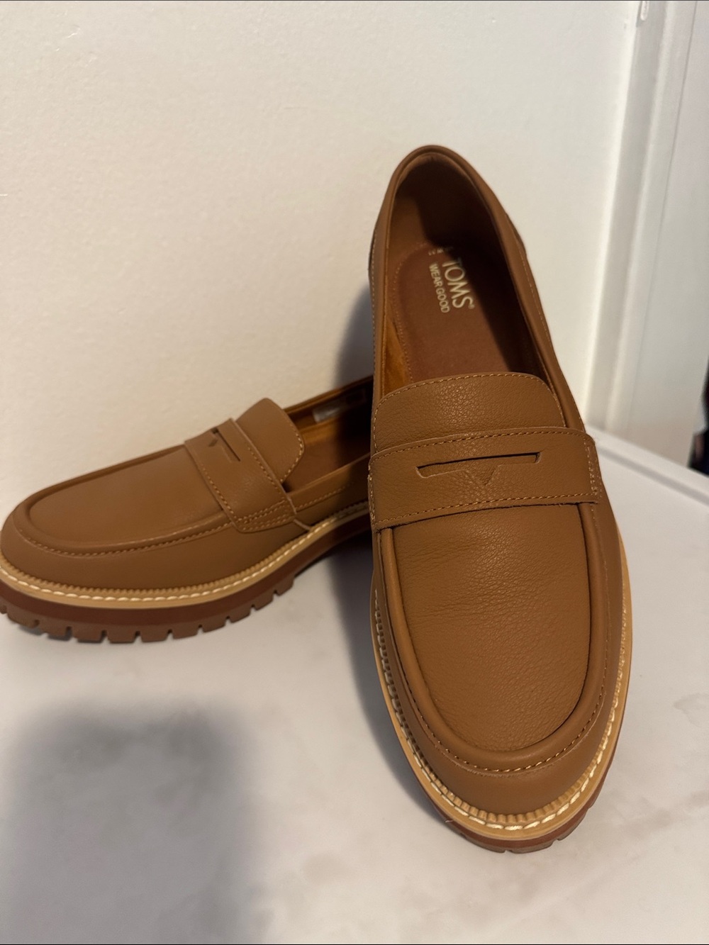 TOMS womens tan Loafers